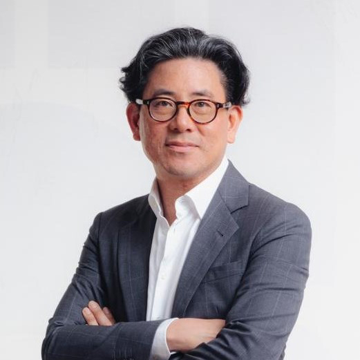 Mr Ernest Leung